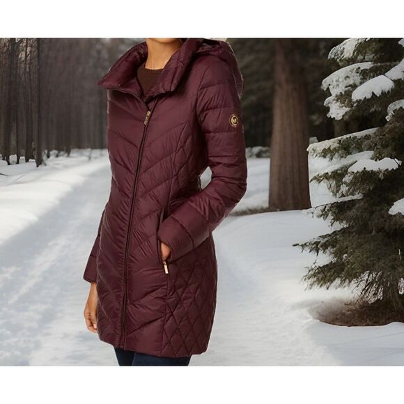 MICHAEL MICHAEL KORS Women's Quilted Down Packable Hooded Wine Puffer Coat Sz: M - Picture 1 of 9